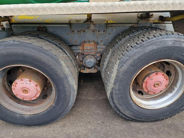 Concrete mixer truck Mercedes-Benz 2527 B 6X4: picture 8 Concrete mixer truck Mercedes-Benz 2527 B 6X4: picture 8