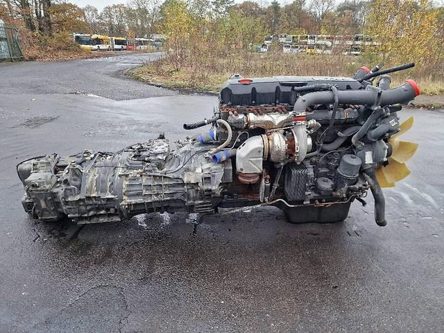 PACCAR MX340.U1 - Spare parts: picture 2 PACCAR MX340.U1 - Spare parts: picture 2