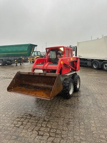 Bobcat S 130, S.W.S., 3. Steuerkreis, Div. Anbaugeräte - Mini excavator: picture 5 Bobcat S 130, S.W.S., 3. Steuerkreis, Div. Anbaugeräte - Mini excavator: picture 5