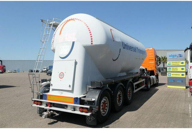 Feldbinder EUT 37.5, 1 Kammer, Luft-Lift, 27m³, SAF-Achsen - Tanker semi-trailer: picture 4 Feldbinder EUT 37.5, 1 Kammer, Luft-Lift, 27m³, SAF-Achsen - Tanker semi-trailer: picture 4