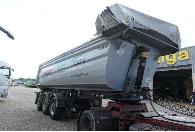 Langendorf NW 3, Cramaro, Luft-Lift, Stahl, SAF - Tipper semi-trailer: picture 3 Langendorf NW 3, Cramaro, Luft-Lift, Stahl, SAF - Tipper semi-trailer: picture 3