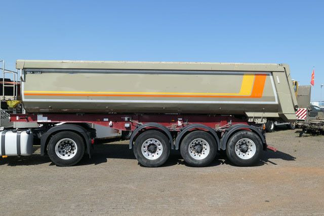Langendorf SKS-HS 24/30, Stahl, 26m³, Alu-Felgen, BPW - Tipper semi-trailer: picture 2 Langendorf SKS-HS 24/30, Stahl, 26m³, Alu-Felgen, BPW - Tipper semi-trailer: picture 2