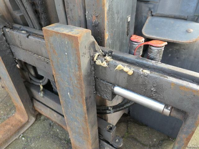 Linde E35L-01, Traglast 3.500kg., Hubhöhe 3.750mm - Forklift: picture 4 Linde E35L-01, Traglast 3.500kg., Hubhöhe 3.750mm - Forklift: picture 4