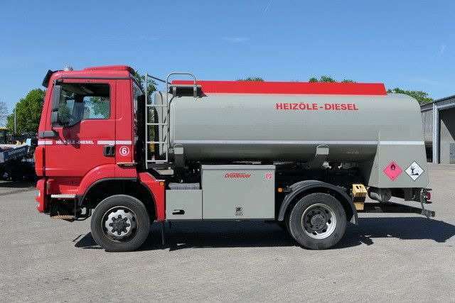 MAN 13.290 TGM BL 4x4, 2 Kammern, 9m³, Allrad, Klima - Tanker truck: picture 2 MAN 13.290 TGM BL 4x4, 2 Kammern, 9m³, Allrad, Klima - Tanker truck: picture 2