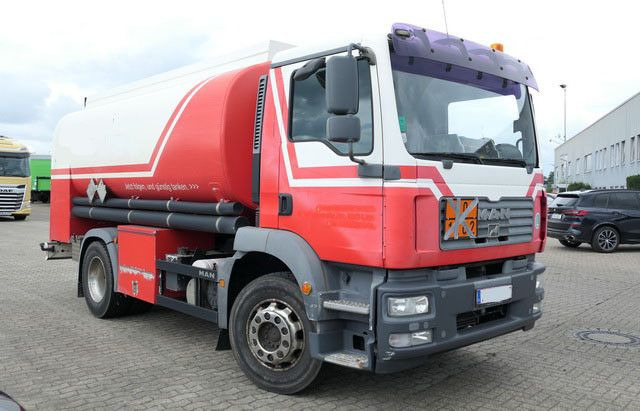 MAN 18.280 TGM, 14m³, 3 Kammern, 2x Schlauchtrommel - Tanker truck: picture 4 MAN 18.280 TGM, 14m³, 3 Kammern, 2x Schlauchtrommel - Tanker truck: picture 4