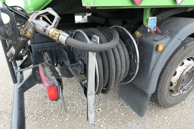MAN 26.400 TGS 6x2, Esterer, Unten- u. Obenbefüllung - Tanker truck: picture 5 MAN 26.400 TGS 6x2, Esterer, Unten- u. Obenbefüllung - Tanker truck: picture 5