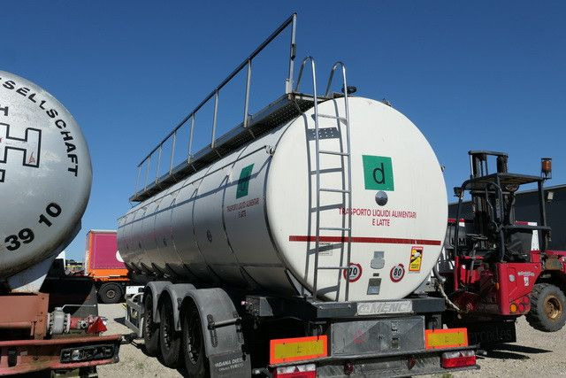 Menci SA 105/Lebensmittel/32.000 ltr./Iso/Spülleitung - Tanker semi-trailer: picture 4 Menci SA 105/Lebensmittel/32.000 ltr./Iso/Spülleitung - Tanker semi-trailer: picture 4