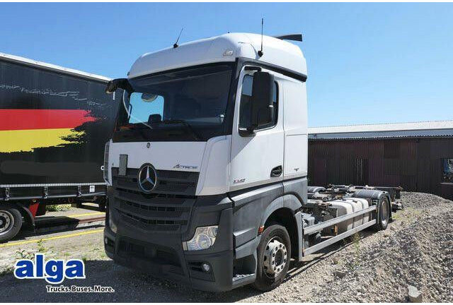 Mercedes-Benz 1842 L Actros 4x2, Retarder, LBW, BDF, Klima - Cab chassis truck: picture 1 Mercedes-Benz 1842 L Actros 4x2, Retarder, LBW, BDF, Klima - Cab chassis truck: picture 1