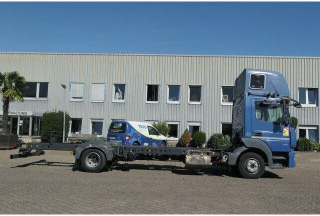 Mercedes-Benz 918 L Atego 4x2, Nebenantrieb, Standklima - Cab chassis truck: picture 2 Mercedes-Benz 918 L Atego 4x2, Nebenantrieb, Standklima - Cab chassis truck: picture 2