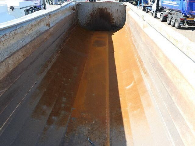 Schwarzmüller SK, Hardox, Stahl, 26m³, Luft-Lift, SAF, Plane - Tipper semi-trailer: picture 4 Schwarzmüller SK, Hardox, Stahl, 26m³, Luft-Lift, SAF, Plane - Tipper semi-trailer: picture 4