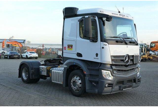 Mercedes-Benz 1846 Actros 4x2, Alu-Felgen, ADR, Liege, Klima - Tractor unit: picture 5 Mercedes-Benz 1846 Actros 4x2, Alu-Felgen, ADR, Liege, Klima - Tractor unit: picture 5