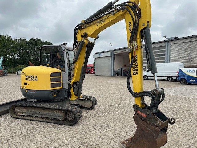 Wacker Neuson 6003, Hydr. S.W.S., Hydr. Grabenlöffel - Mini excavator: picture 3 Wacker Neuson 6003, Hydr. S.W.S., Hydr. Grabenlöffel - Mini excavator: picture 3