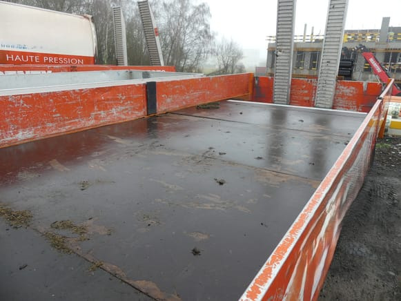 Camion porte engin Mitsubishi Canter 7C14 Fuso (2006-250.382 km)(VIN: TYBFE85PH6DT01371 ) - Dropside/ Flatbed truck: picture 5 Camion porte engin Mitsubishi Canter 7C14 Fuso (2006-250.382 km)(VIN: TYBFE85PH6DT01371 ) - Dropside/ Flatbed truck: picture 5