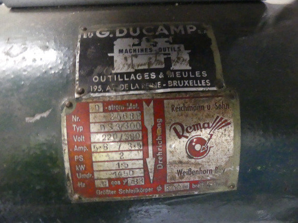 Touret à meuler Rema DS3/300 - Metalworking machinery: picture 2 Touret à meuler Rema DS3/300 - Metalworking machinery: picture 2