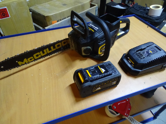 Tronçonneuse 40 V Mc CULLOCH LI 40CS - Metalworking machinery: picture 1 Tronçonneuse 40 V Mc CULLOCH LI 40CS - Metalworking machinery: picture 1