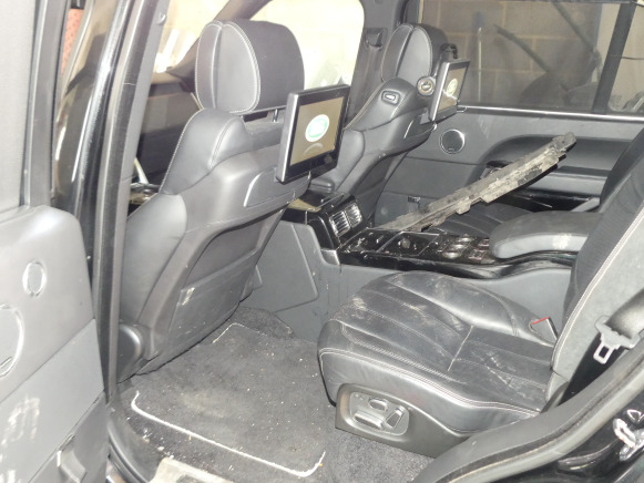 Voiture Landrover LG (2014-271.976 km) - Car: picture 3 Voiture Landrover LG (2014-271.976 km) - Car: picture 3