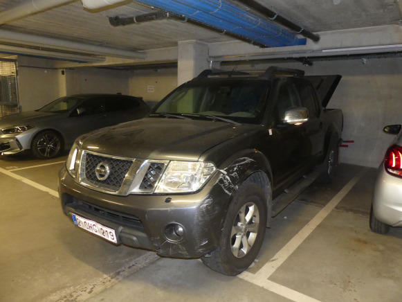 Voiture Nissan NAVARA 2.5 (2012-237.396 km) - Car: picture 1 Voiture Nissan NAVARA 2.5 (2012-237.396 km) - Car: picture 1