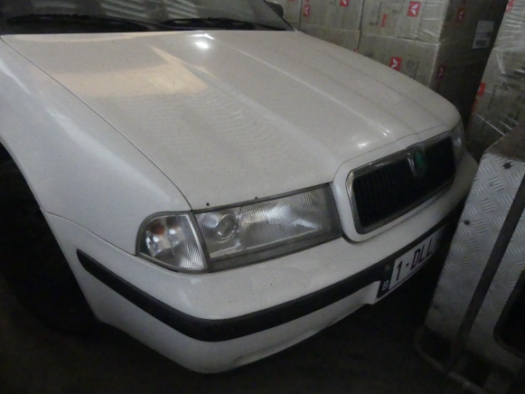 Voiture Skoda Octavia GLX - Car: picture 4 Voiture Skoda Octavia GLX - Car: picture 4
