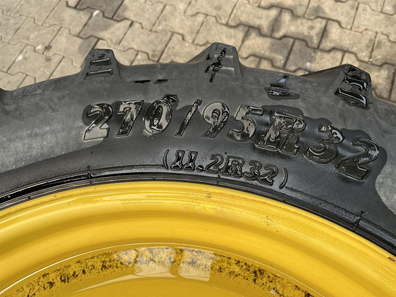Alliance 13.6R48 - Tire for Agricultural machinery: picture 2 Alliance 13.6R48 - Tire for Agricultural machinery: picture 2