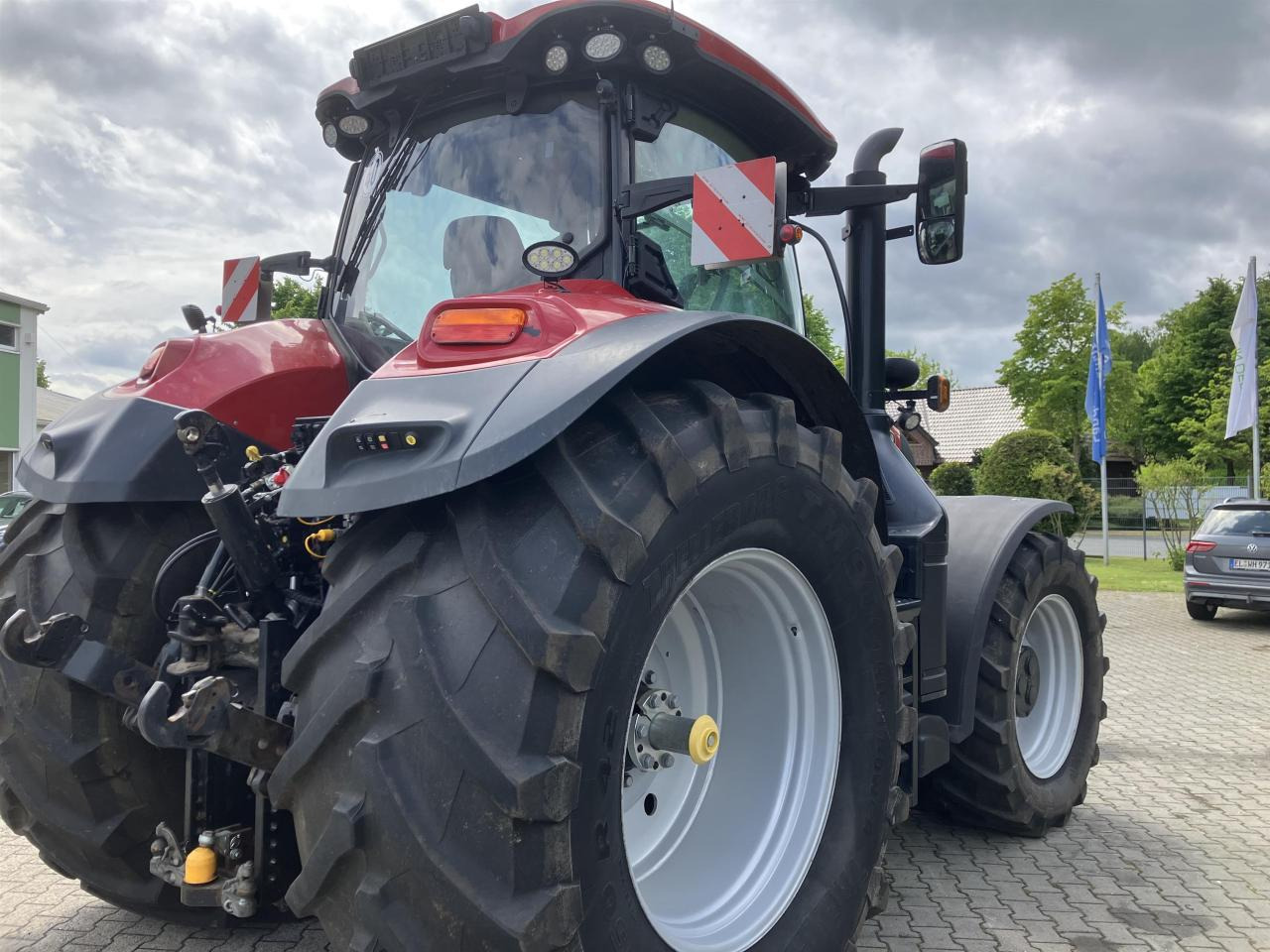 Case-IH Optum 270 CVX - Farm tractor: picture 4 Case-IH Optum 270 CVX - Farm tractor: picture 4