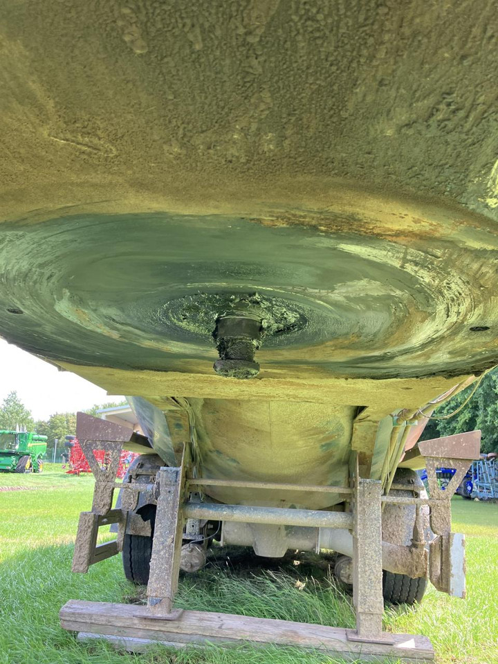 EMEK SLB 3 - Fertilizing equipment: picture 4 EMEK SLB 3 - Fertilizing equipment: picture 4