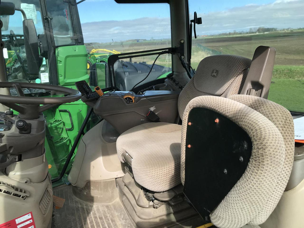 John Deere 6195R leasing John Deere 6195R: picture 6