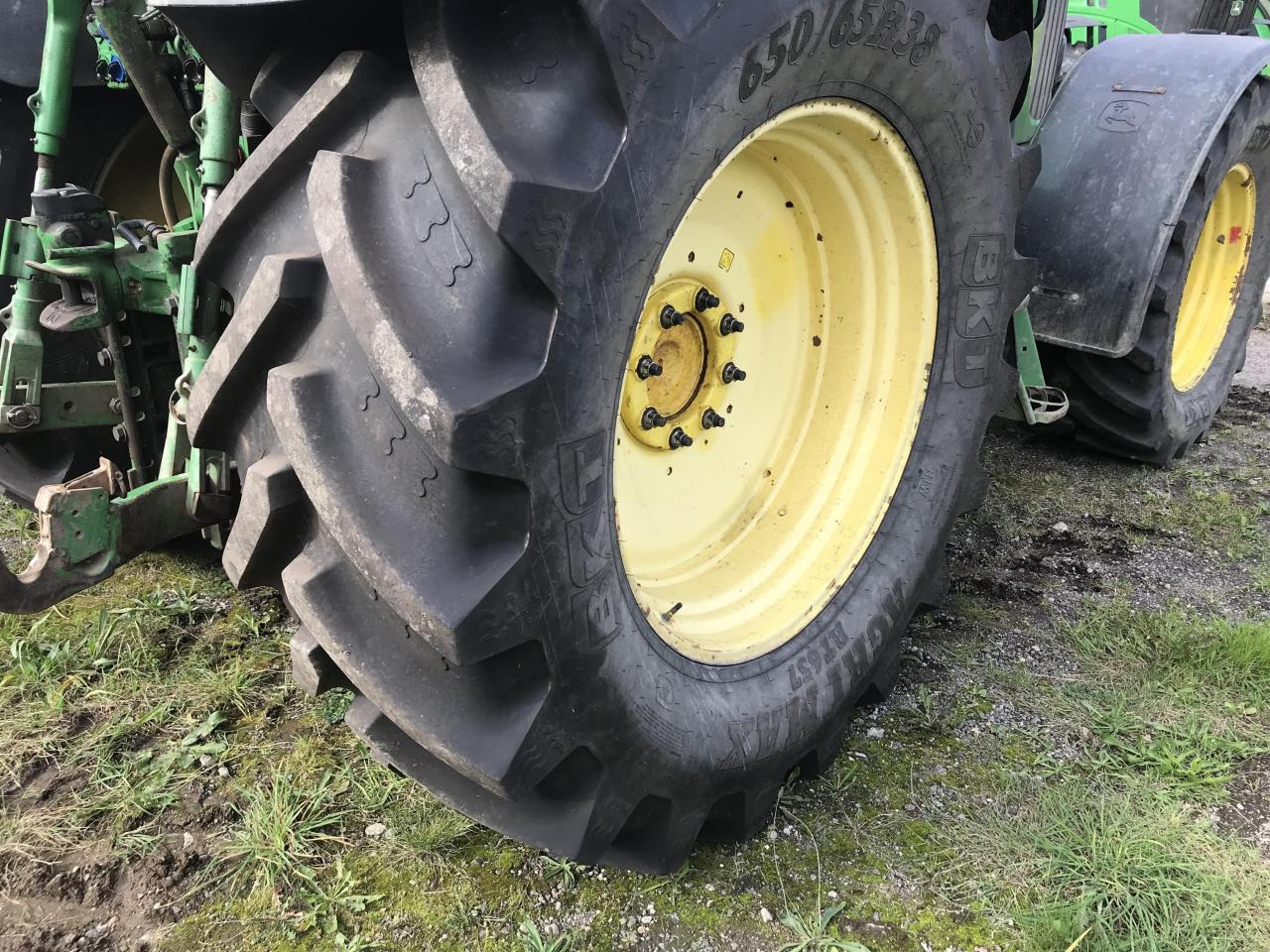 Farm tractor John Deere 6930 Premium: picture 11