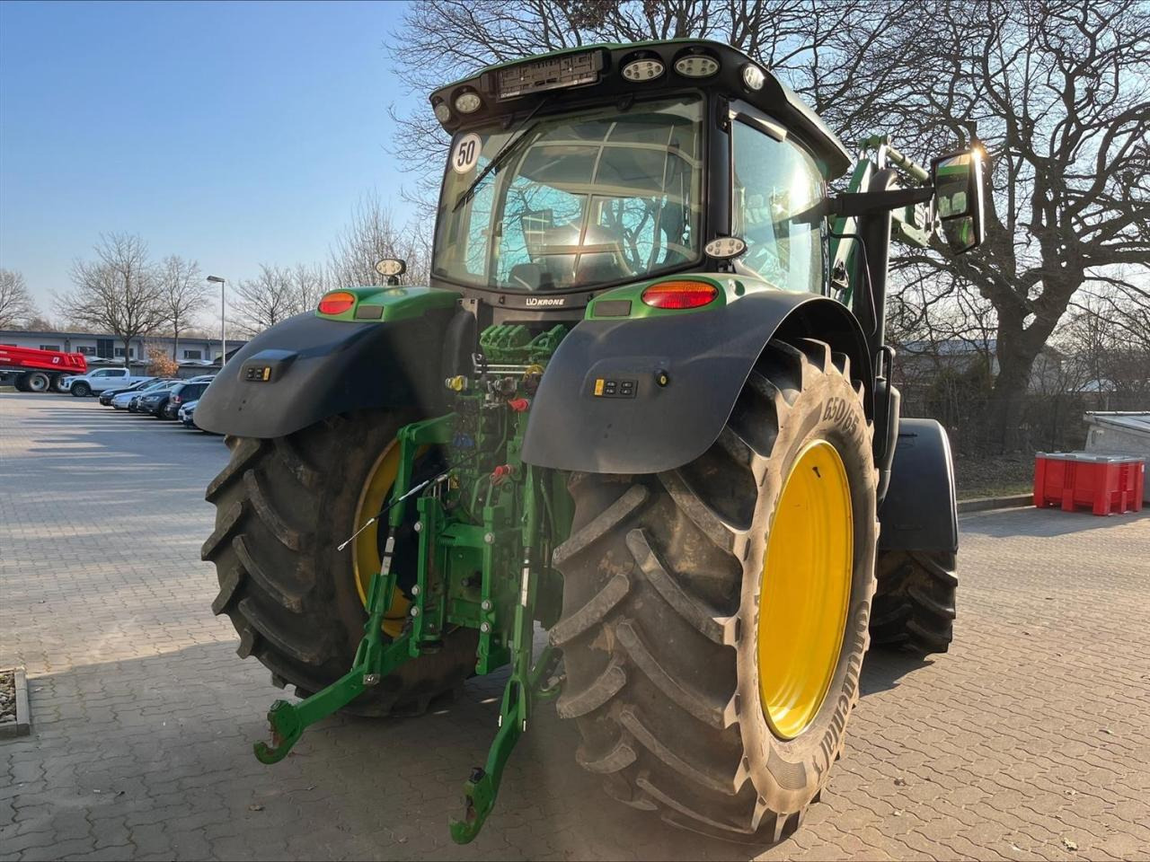 John Deere 6R 155 - Farm tractor: picture 3 John Deere 6R 155 - Farm tractor: picture 3