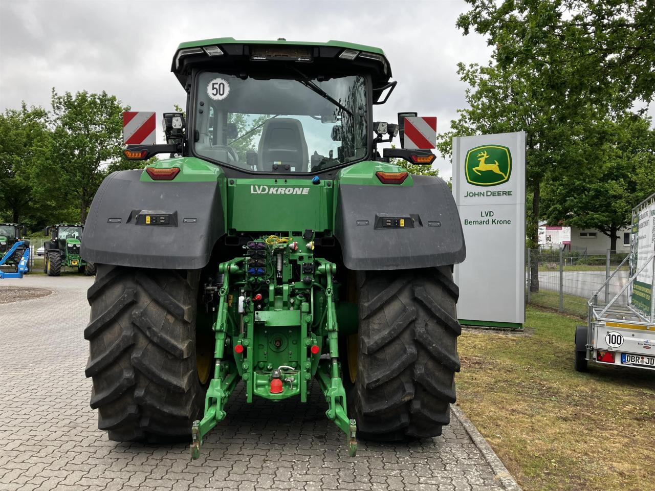 John Deere 7R 310 - Farm tractor: picture 5 John Deere 7R 310 - Farm tractor: picture 5