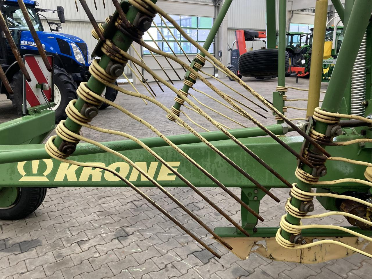 Krone Swadro 800/26 - Tedder/ Rake: picture 3 Krone Swadro 800/26 - Tedder/ Rake: picture 3