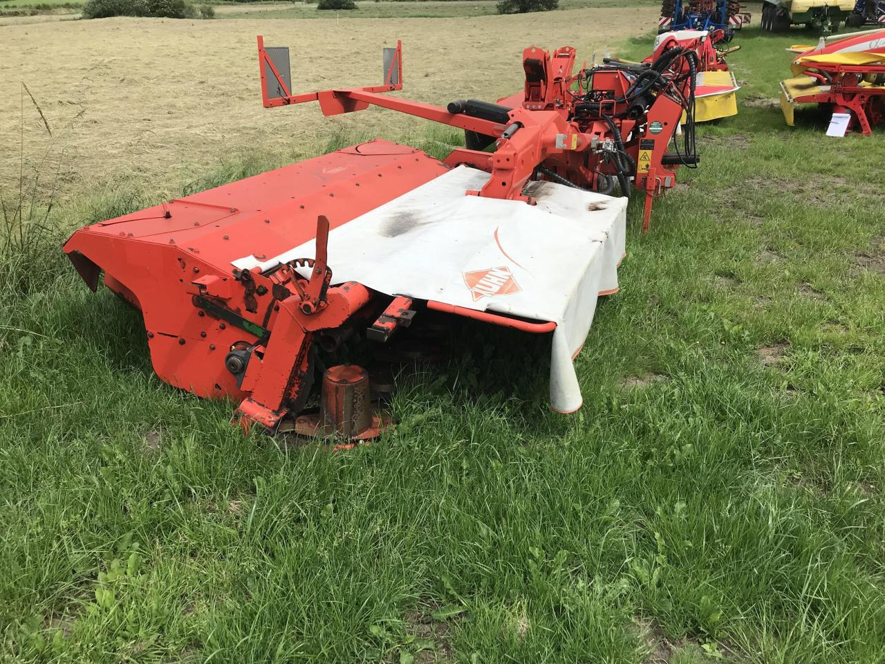 Kuhn FC883 & FC 313F-FF - Mower: picture 5 Kuhn FC883 & FC 313F-FF - Mower: picture 5