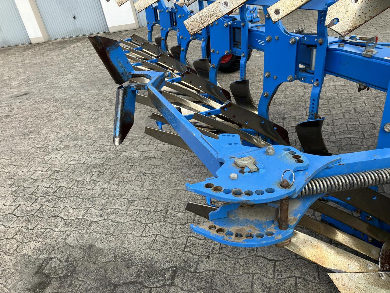 Lemken Juwel 8 MV 5+1 N 100 - Plow: picture 4 Lemken Juwel 8 MV 5+1 N 100 - Plow: picture 4