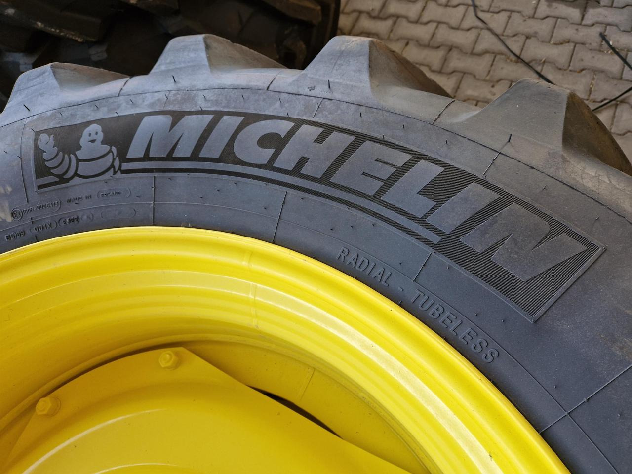 Michelin 480/70R38 - Tire for Agricultural machinery: picture 3 Michelin 480/70R38 - Tire for Agricultural machinery: picture 3