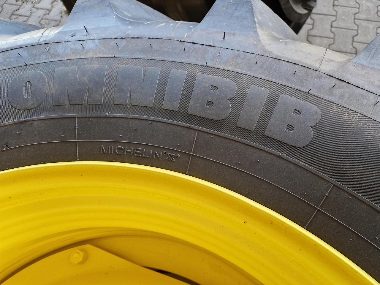 Michelin 480/70R38 - Tire for Agricultural machinery: picture 4 Michelin 480/70R38 - Tire for Agricultural machinery: picture 4
