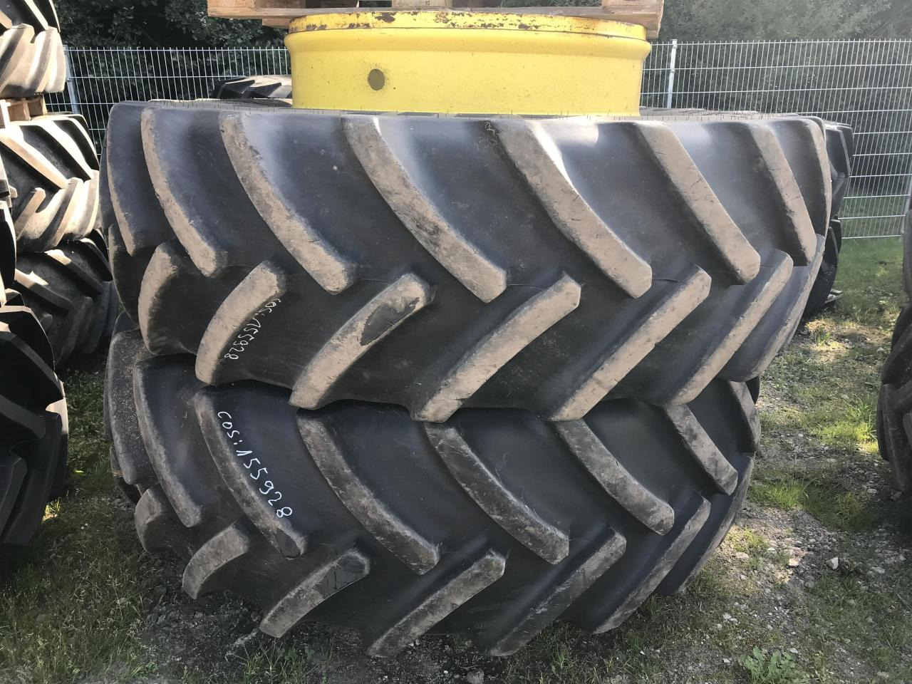 Mitas 680/80R42 - Tire for Agricultural machinery: picture 1 Mitas 680/80R42 - Tire for Agricultural machinery: picture 1