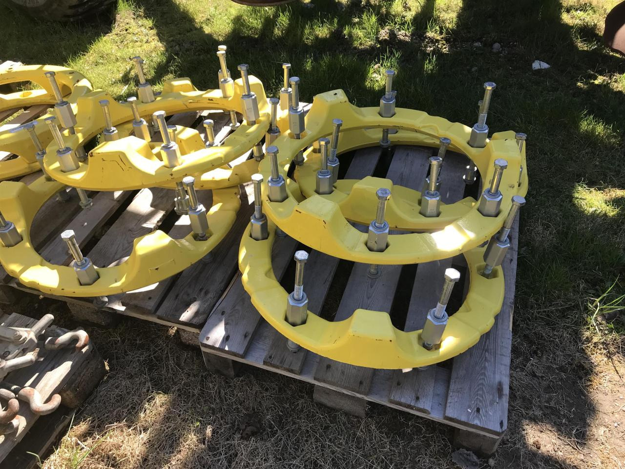 John Deere 2x 70 + 530 kg - Spare parts for Agricultural machinery: picture 3 John Deere 2x 70 + 530 kg - Spare parts for Agricultural machinery: picture 3