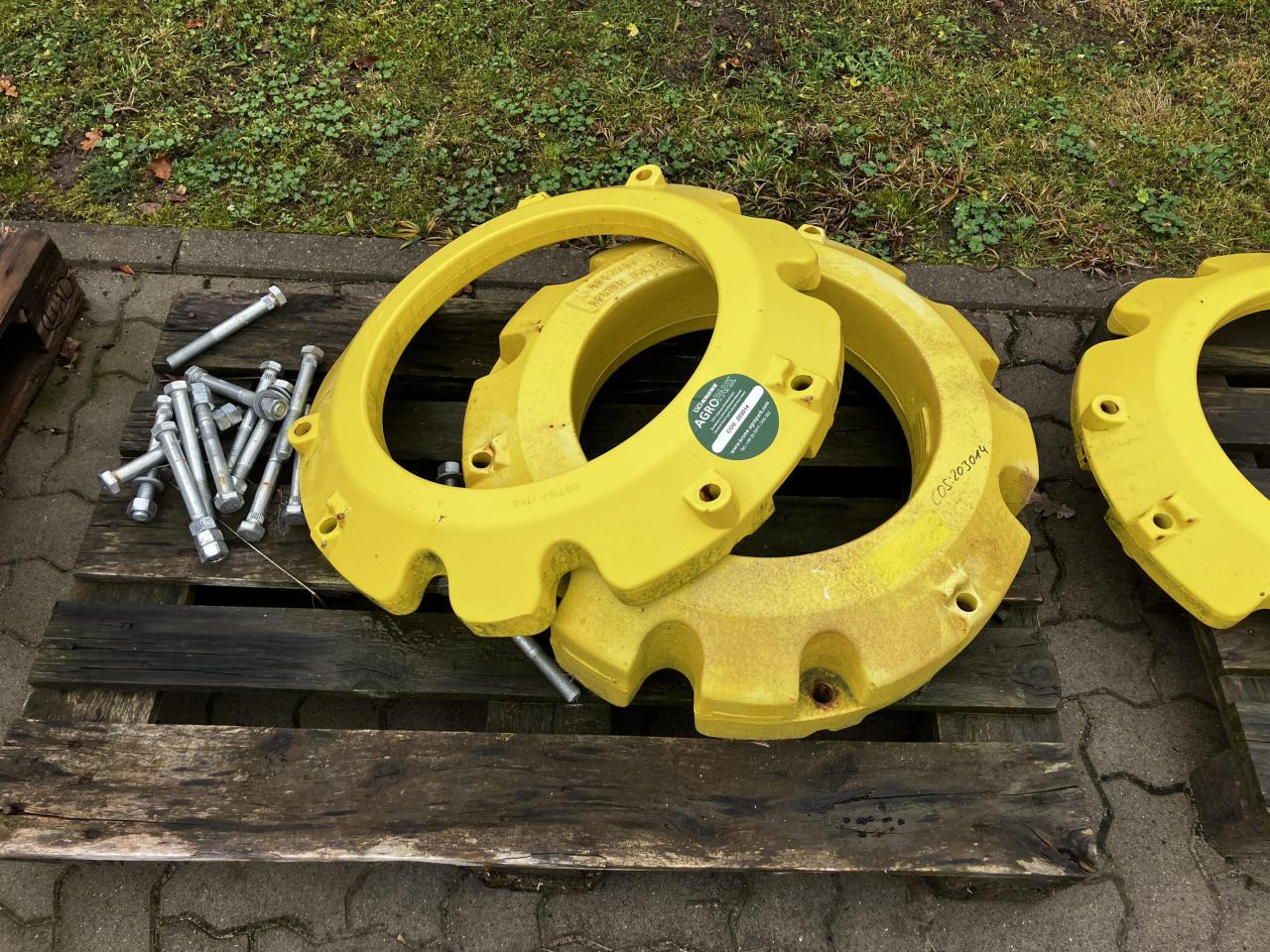 John Deere 72 kg + 205 kg - Spare parts for Agricultural machinery: picture 3 John Deere 72 kg + 205 kg - Spare parts for Agricultural machinery: picture 3