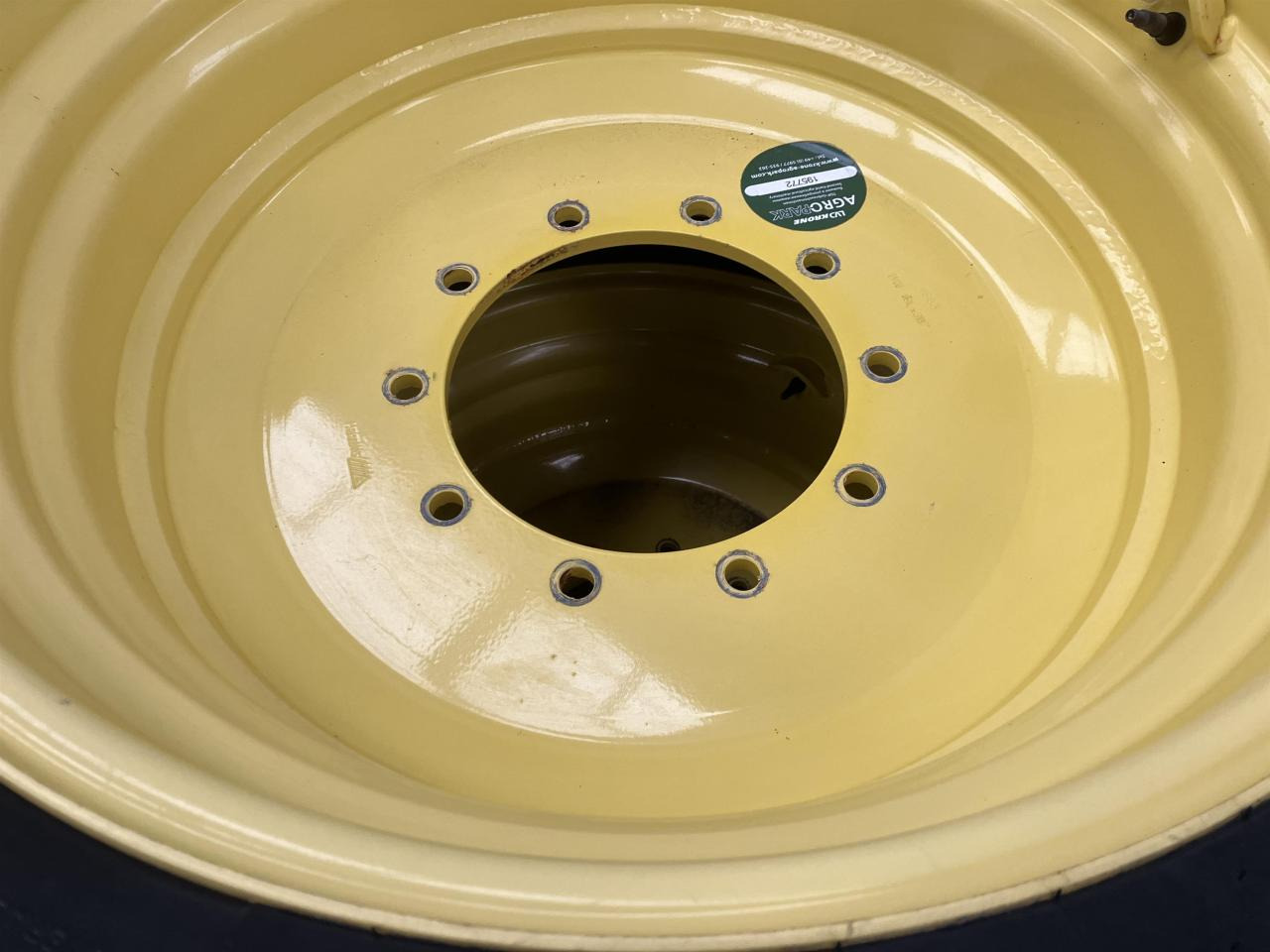 Trelleborg 600/70R30 - Tire for Agricultural machinery: picture 3 Trelleborg 600/70R30 - Tire for Agricultural machinery: picture 3