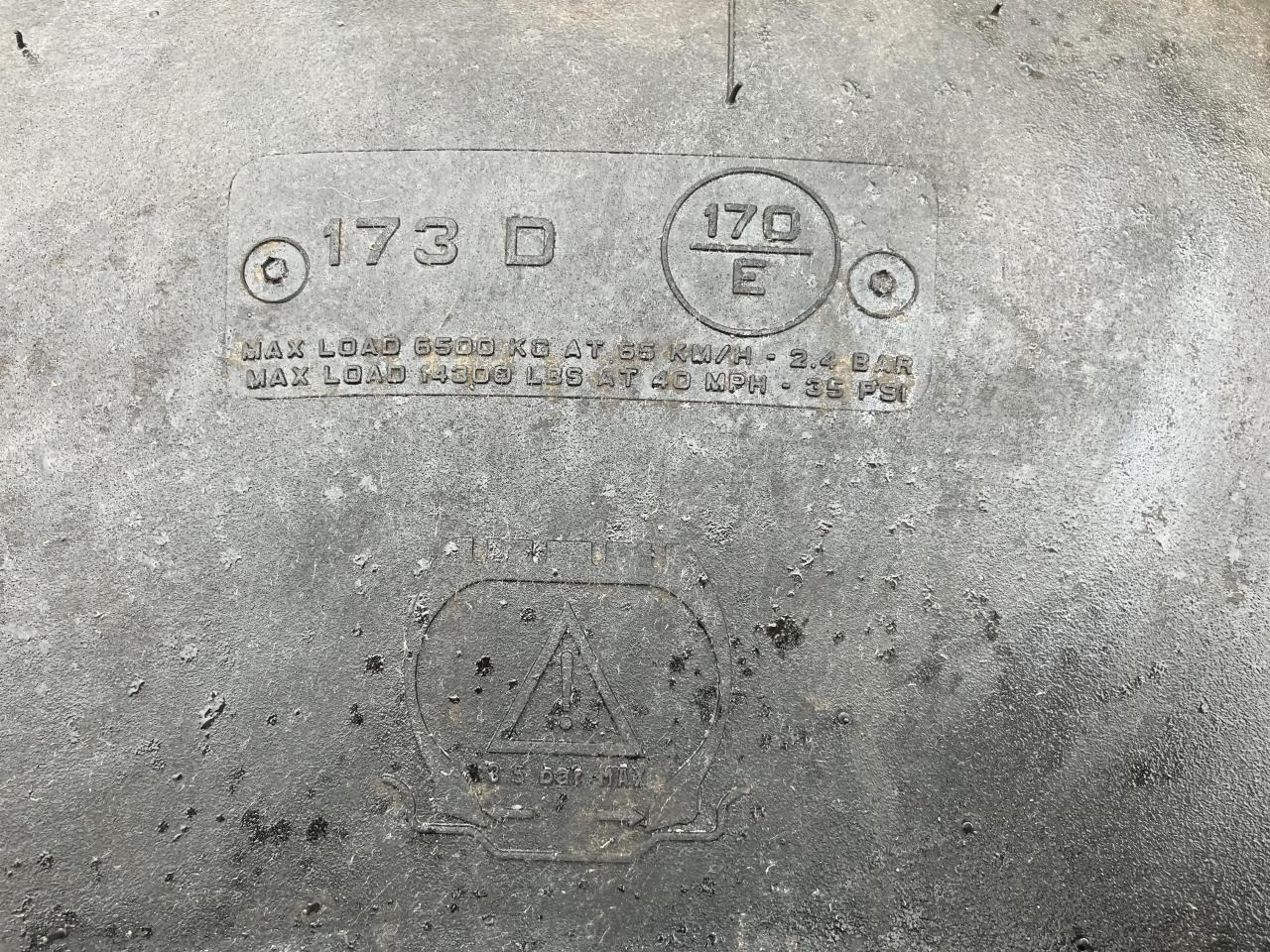 Trelleborg 710/70R42 - Tire for Agricultural machinery: picture 4 Trelleborg 710/70R42 - Tire for Agricultural machinery: picture 4