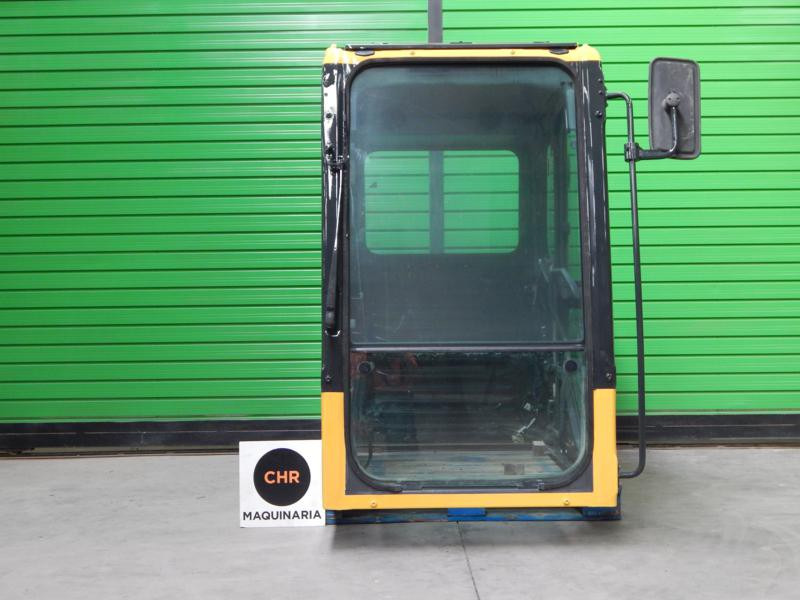 Cab KOMATSU PC-7 20Y-54-01150 - Cab for Construction machinery: picture 2 Cab KOMATSU PC-7 20Y-54-01150 - Cab for Construction machinery: picture 2
