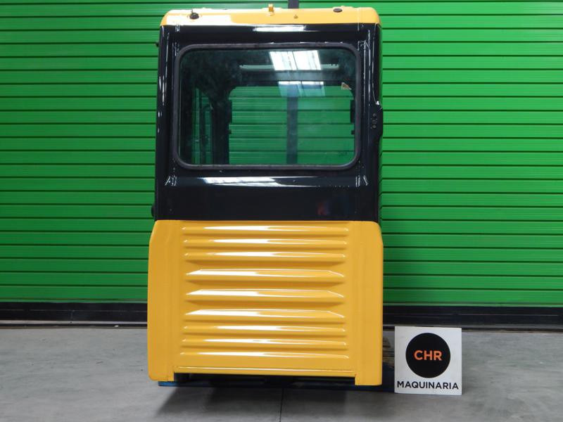 Cab KOMATSU PC-7 20Y-54-01150 - Cab for Construction machinery: picture 4 Cab KOMATSU PC-7 20Y-54-01150 - Cab for Construction machinery: picture 4