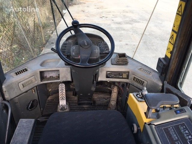 Komatsu A WA270-3 Komatsu WA270-3 - Cab for Excavator: picture 3 Komatsu A WA270-3 Komatsu WA270-3 - Cab for Excavator: picture 3