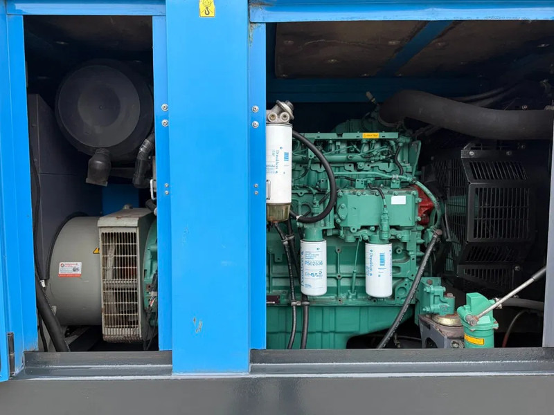 Atlas-Copco QAS 150 Volvo Leroy Somer 165 kVA Silent Rental generatorset XXL tank - Generator set: picture 5 Atlas-Copco QAS 150 Volvo Leroy Somer 165 kVA Silent Rental generatorset XXL tank - Generator set: picture 5