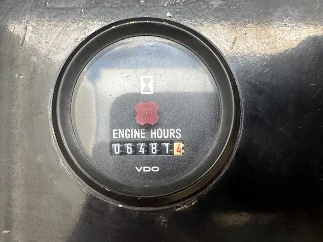 Generator set Cummins KTA 38 G5 Leroy Somer 1000 kVA Silent generatorset in container: picture 8 Generator set Cummins KTA 38 G5 Leroy Somer 1000 kVA Silent generatorset in container: picture 8