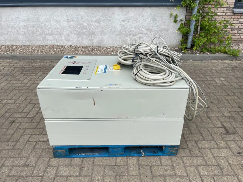 Deutz TBG 616 V16K Gasset 800 / 1110 kVA Stamford generatorset - Generator set: picture 4 Deutz TBG 616 V16K Gasset 800 / 1110 kVA Stamford generatorset - Generator set: picture 4