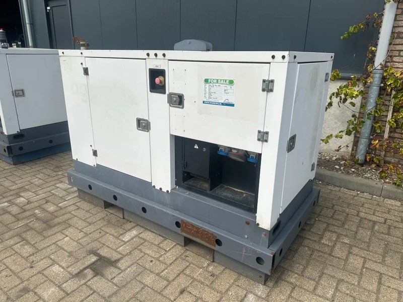 Iveco FPT F32 AM1A Leroy Somer 32 kVA Silent generatorset 92 hours ! - Generator set: picture 2 Iveco FPT F32 AM1A Leroy Somer 32 kVA Silent generatorset 92 hours ! - Generator set: picture 2