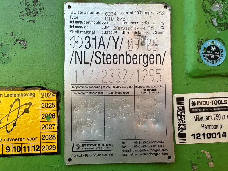 Kiwa IBC Steenbergen 750 liter Dieseltank met Handpomp Milieutank - Storage tank: picture 3 Kiwa IBC Steenbergen 750 liter Dieseltank met Handpomp Milieutank - Storage tank: picture 3