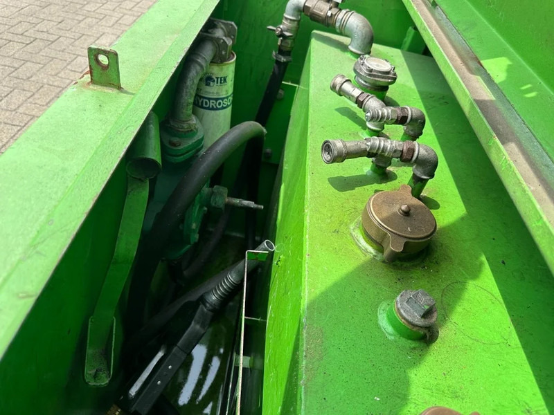 Kiwa IBC Steenbergen 750 liter Dieseltank met handpomp - Storage tank: picture 4 Kiwa IBC Steenbergen 750 liter Dieseltank met handpomp - Storage tank: picture 4