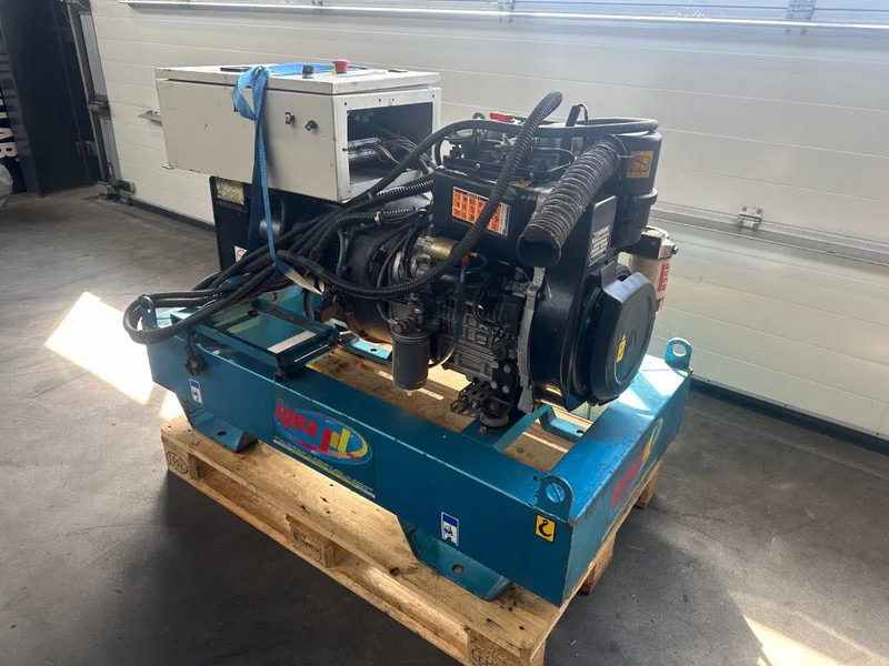 Lombardini 9LD 561-2 Mecc Alte Spa 16 kVA generatorset - Generator set: picture 2 Lombardini 9LD 561-2 Mecc Alte Spa 16 kVA generatorset - Generator set: picture 2