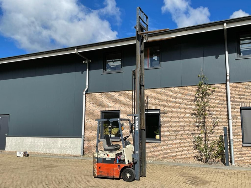 Nissan NX01L13U Elektra 1.25 ton Triplex Freelift Heftruck - Electric forklift: picture 4 Nissan NX01L13U Elektra 1.25 ton Triplex Freelift Heftruck - Electric forklift: picture 4